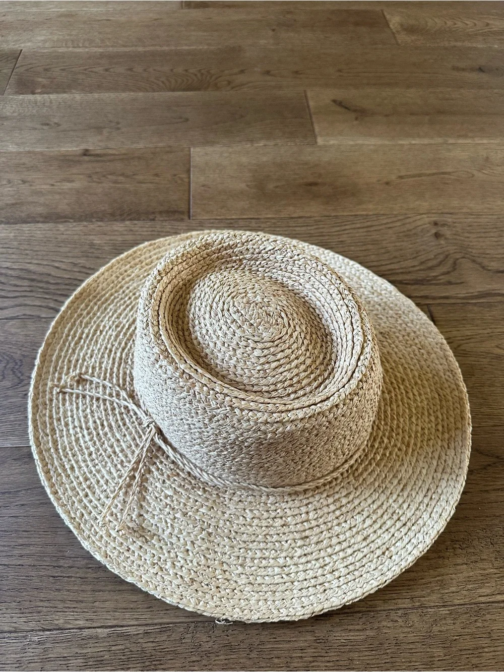New NWOT Gigi Pip 100% Straw Hat 55 XS Classic